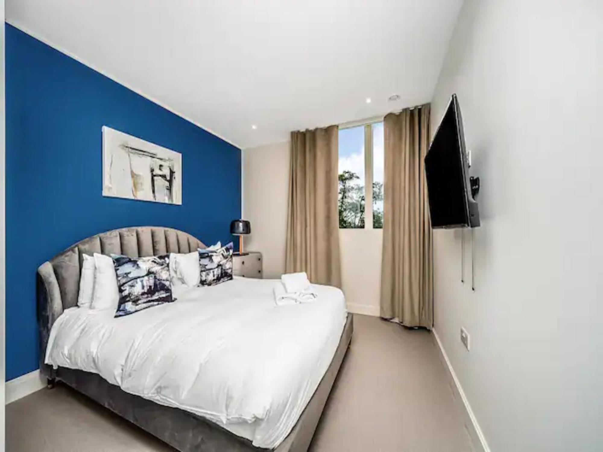 Pass The Keys Penthouse Oasis In Trendy Fulham Apartment London Exterior photo