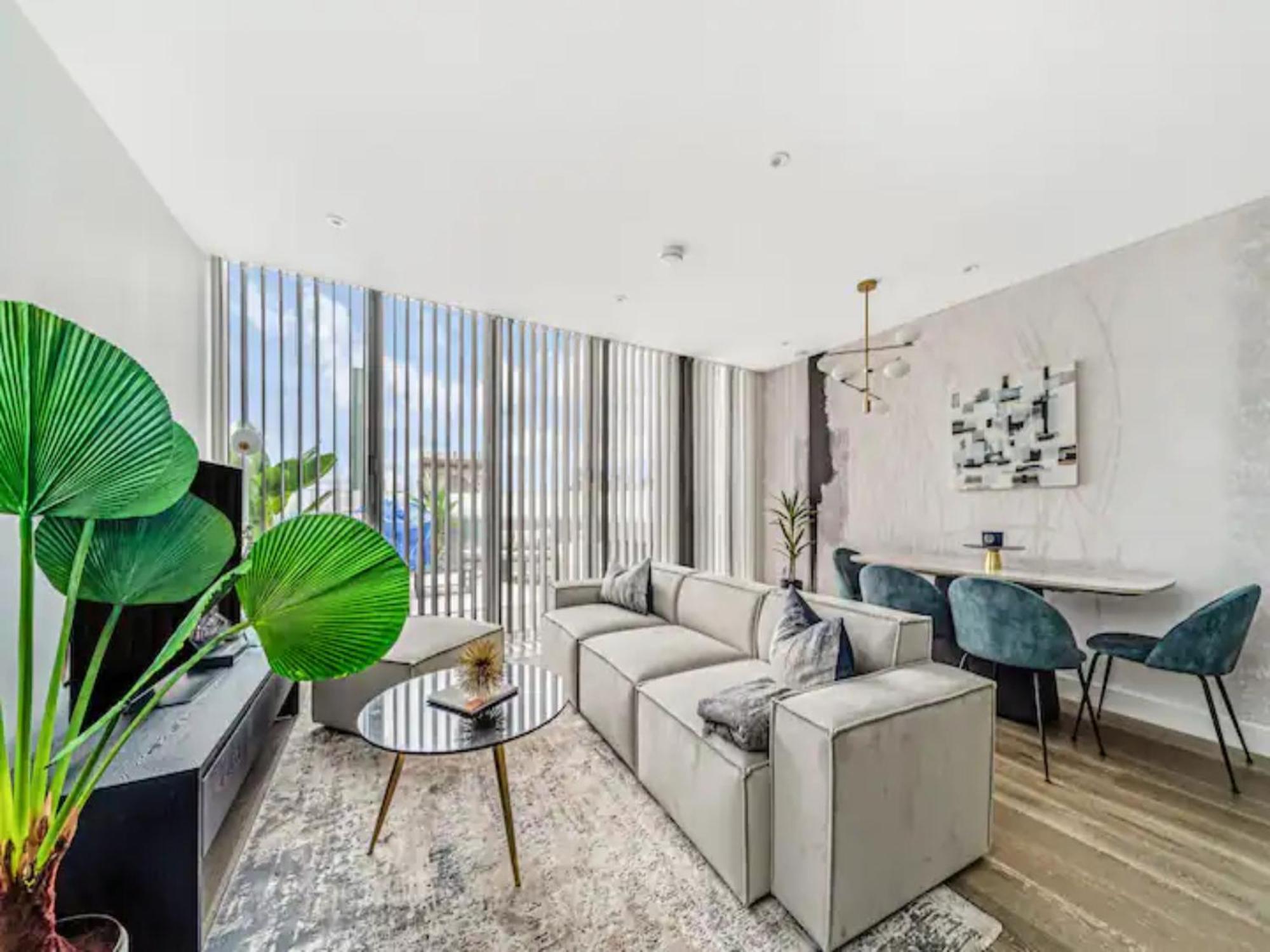 Pass The Keys Penthouse Oasis In Trendy Fulham Apartment London Exterior photo