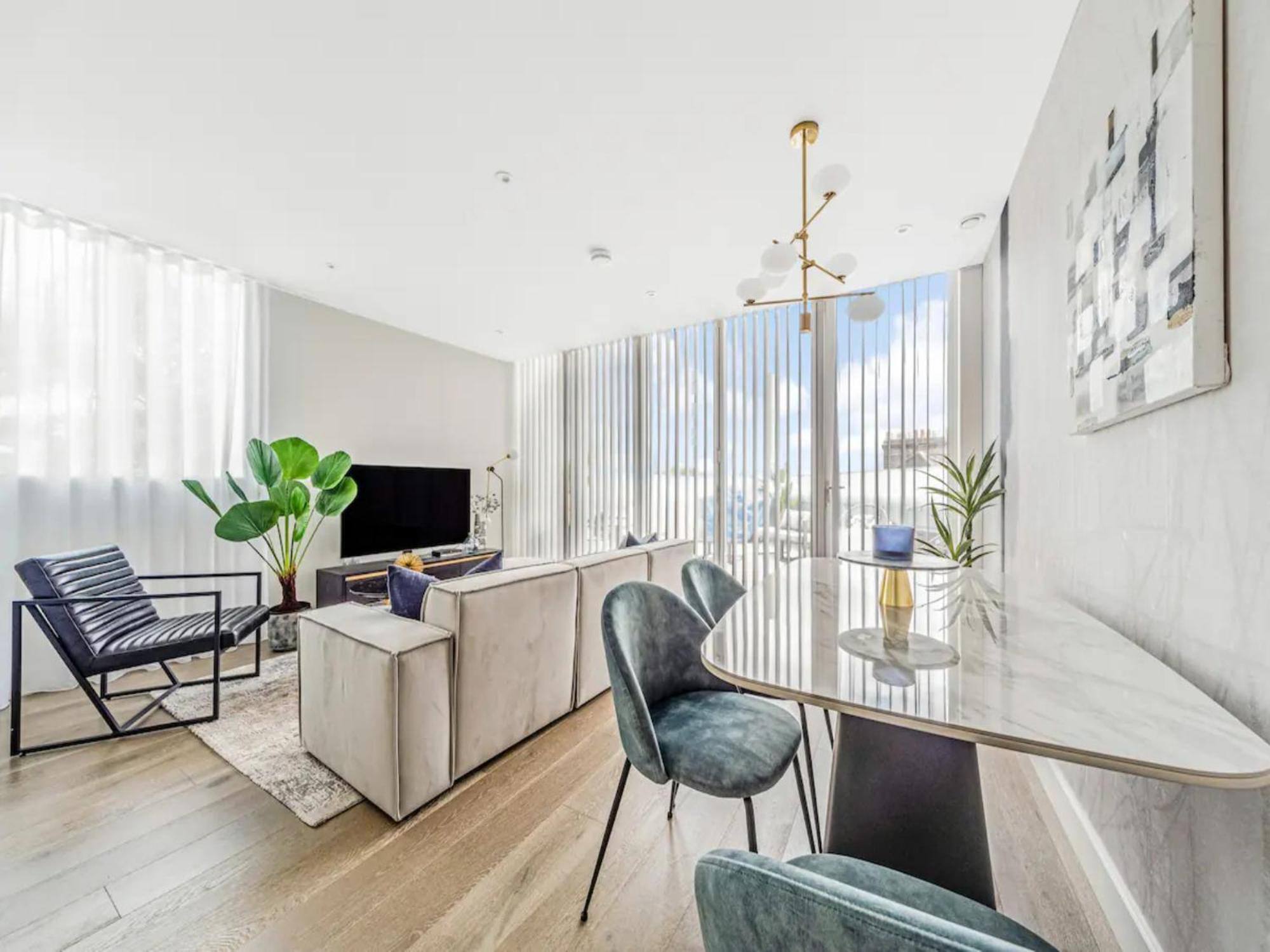 Pass The Keys Penthouse Oasis In Trendy Fulham Apartment London Exterior photo