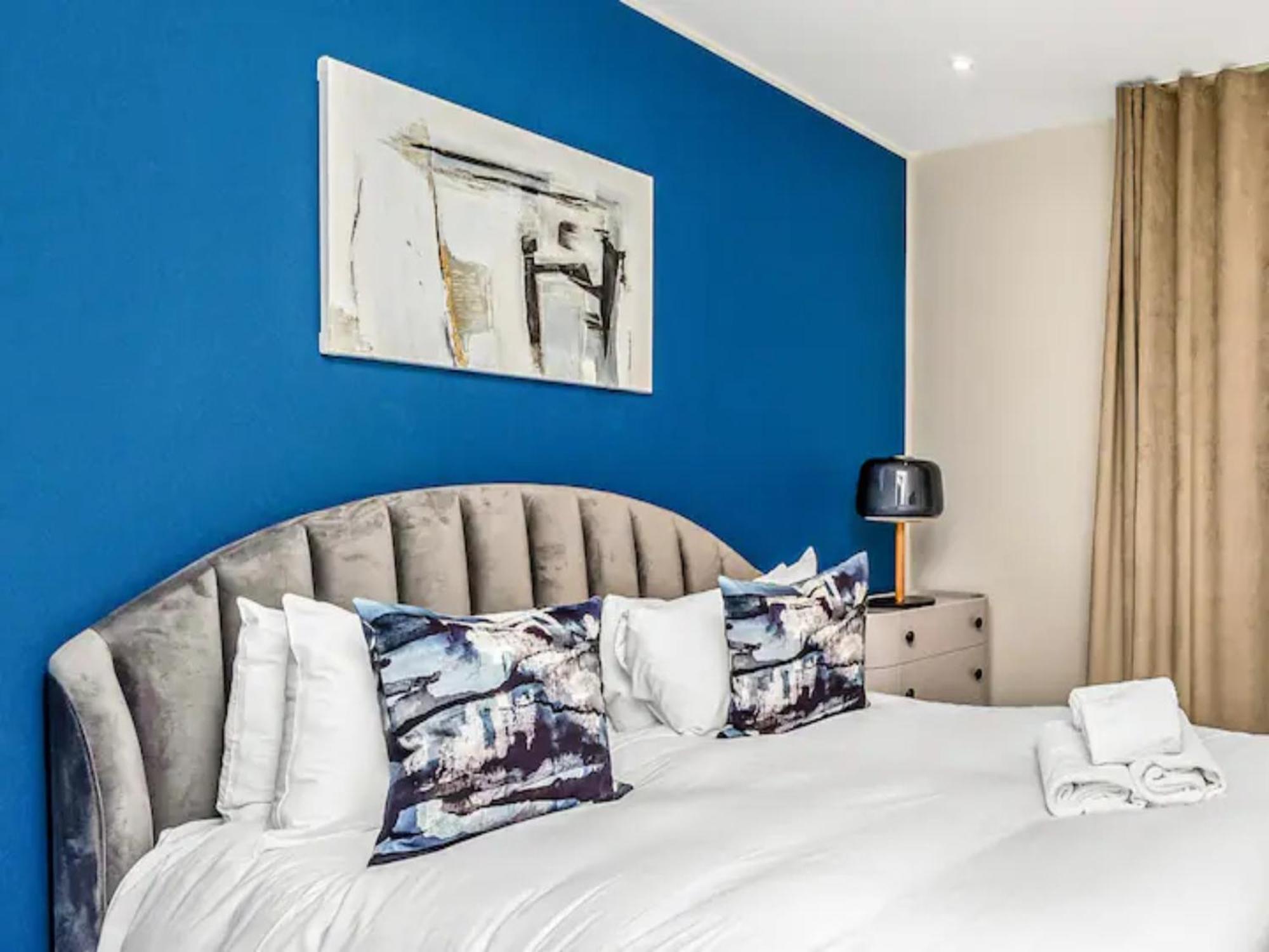 Pass The Keys Penthouse Oasis In Trendy Fulham Apartment London Exterior photo